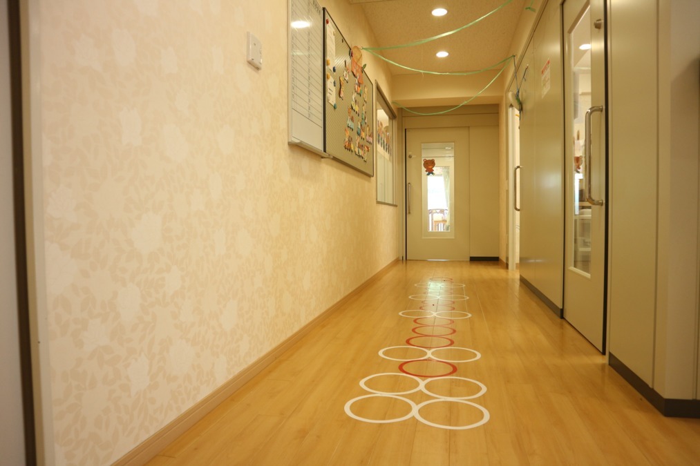 株式会社トットメイト　安城市東栄町病院内従業員用託児所「保育所やちぴよ」 の写真9枚目：