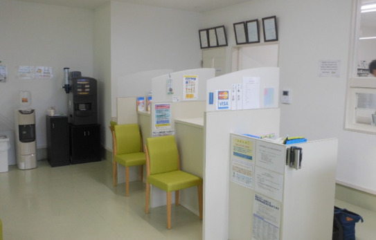 仙真堂薬局　青森労災病院前薬局（薬剤師の求人）の写真2枚目：