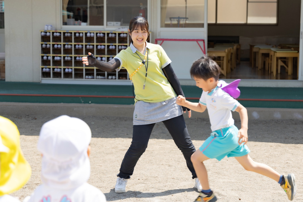 こばと幼稚園（認定こども園）（幼稚園教諭の求人）の写真2枚目：