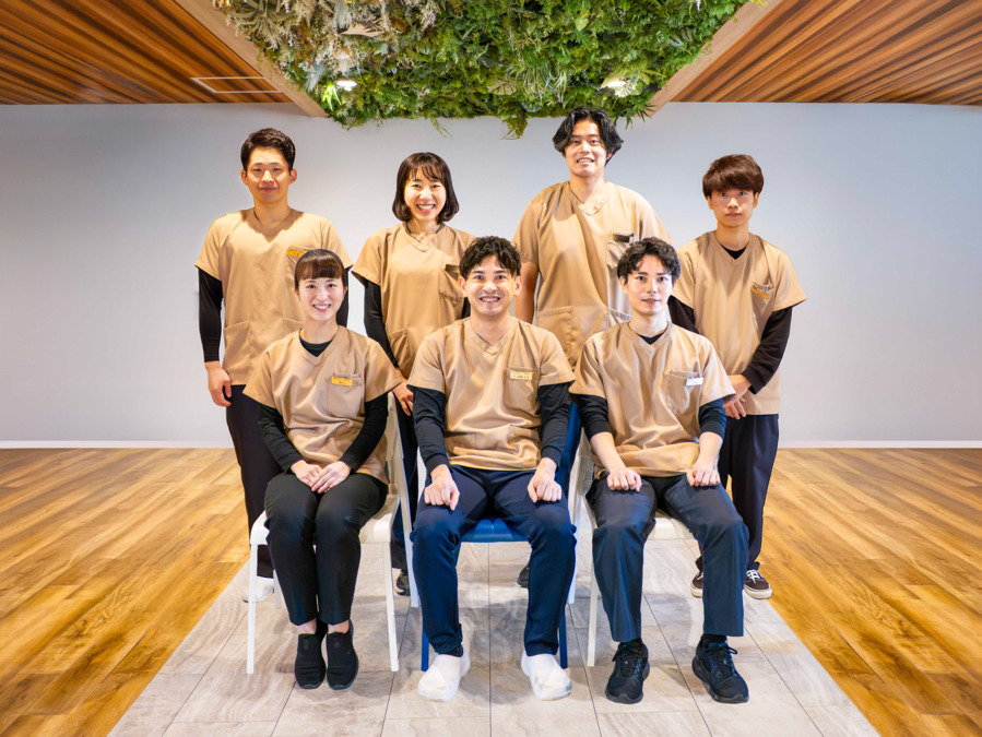 大野歯科医院(歯科助手の求人)の写真7枚目:20~30代の先生が中心です。