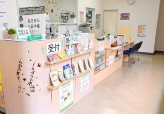 あすか薬局　（薬剤師の求人）の写真2枚目：あすか薬局の受付