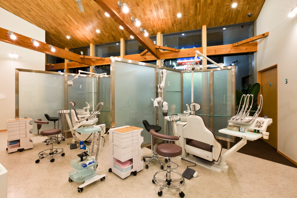 丸の内歯科医院の写真3枚目: