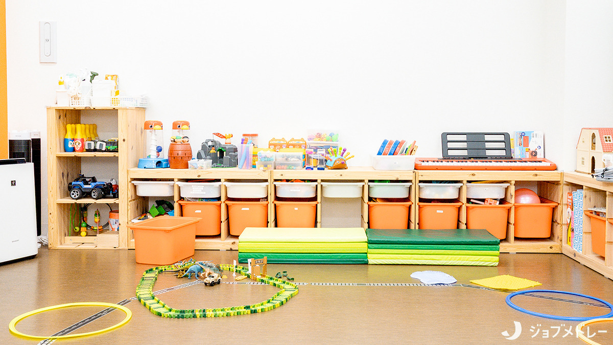 てらぴぁぽけっと　さいたま浦和教室（作業療法士の求人）の写真6枚目：さまざまな玩具や教材で発達を促しています