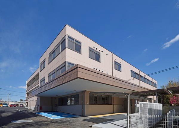 タムスわんぱく保育園川口の写真1枚目：タムスわんぱく保育園川口外観