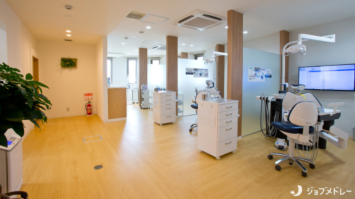 とうだい歯科クリニック（歯科衛生士の求人）の写真6枚目：診療室の様子です