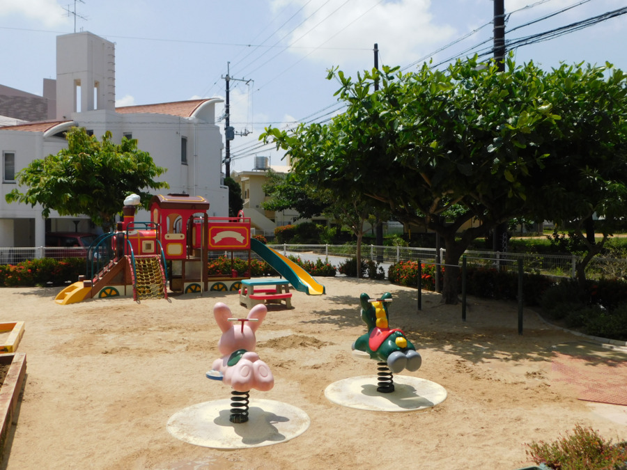 童の城保育園（保育士の求人）の写真2枚目：