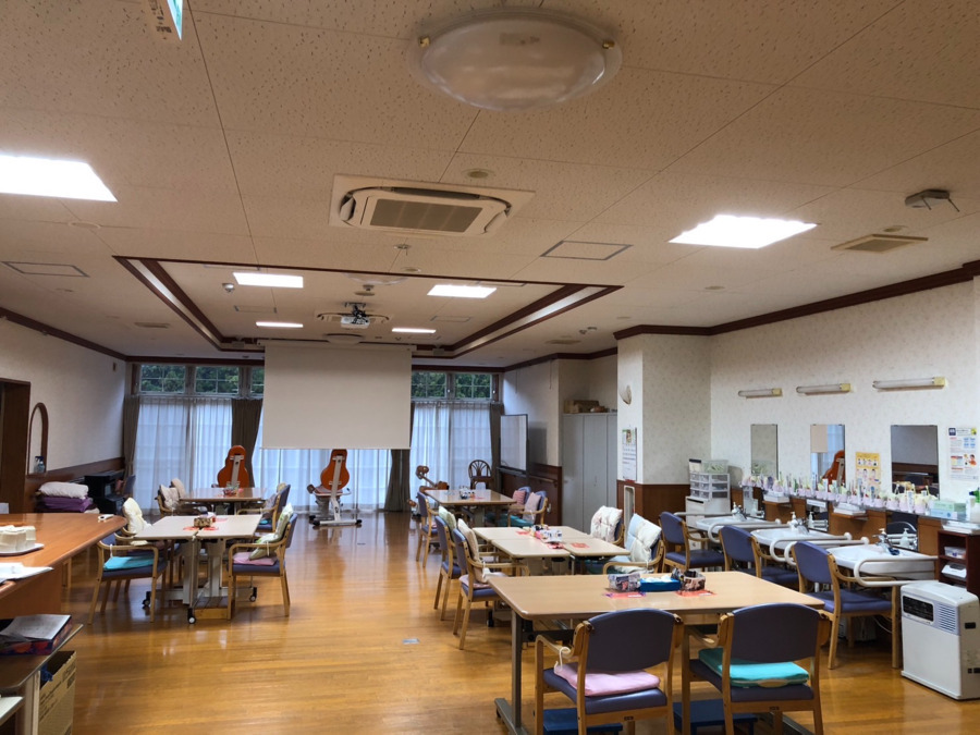 デイサービスはなもも(介護職/ヘルパーの求人)の写真3枚目: