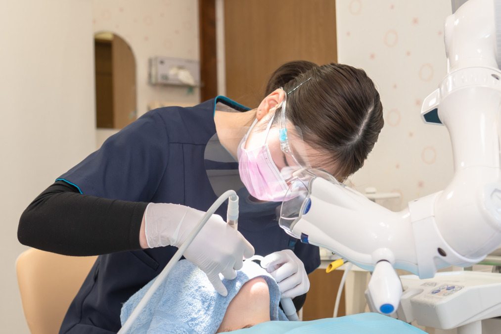 ゆかわ歯科クリニック（歯科衛生士の求人）の写真3枚目：アポイントは50分確保、担当制で自分のペースで治療できます。