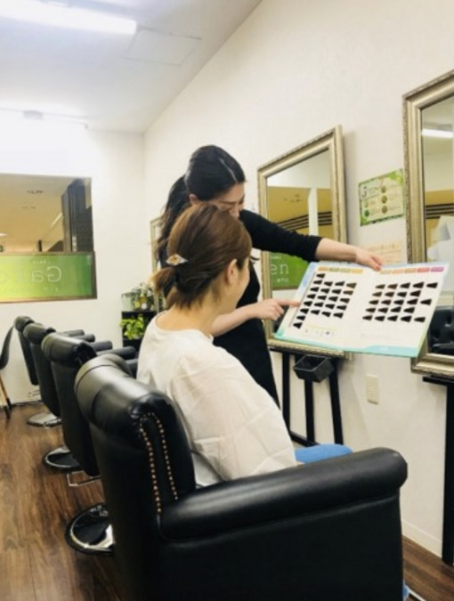 オーガニックグロスヘアカラー専門店　bherb（ビーハーブ）ファミリ柏駅前東口店（美容師の求人）の写真2枚目：
