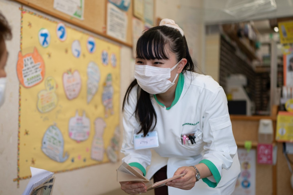 しんわ薬局南平店（薬剤師の求人）の写真2枚目：しんわ薬局南平店のスタッフ
