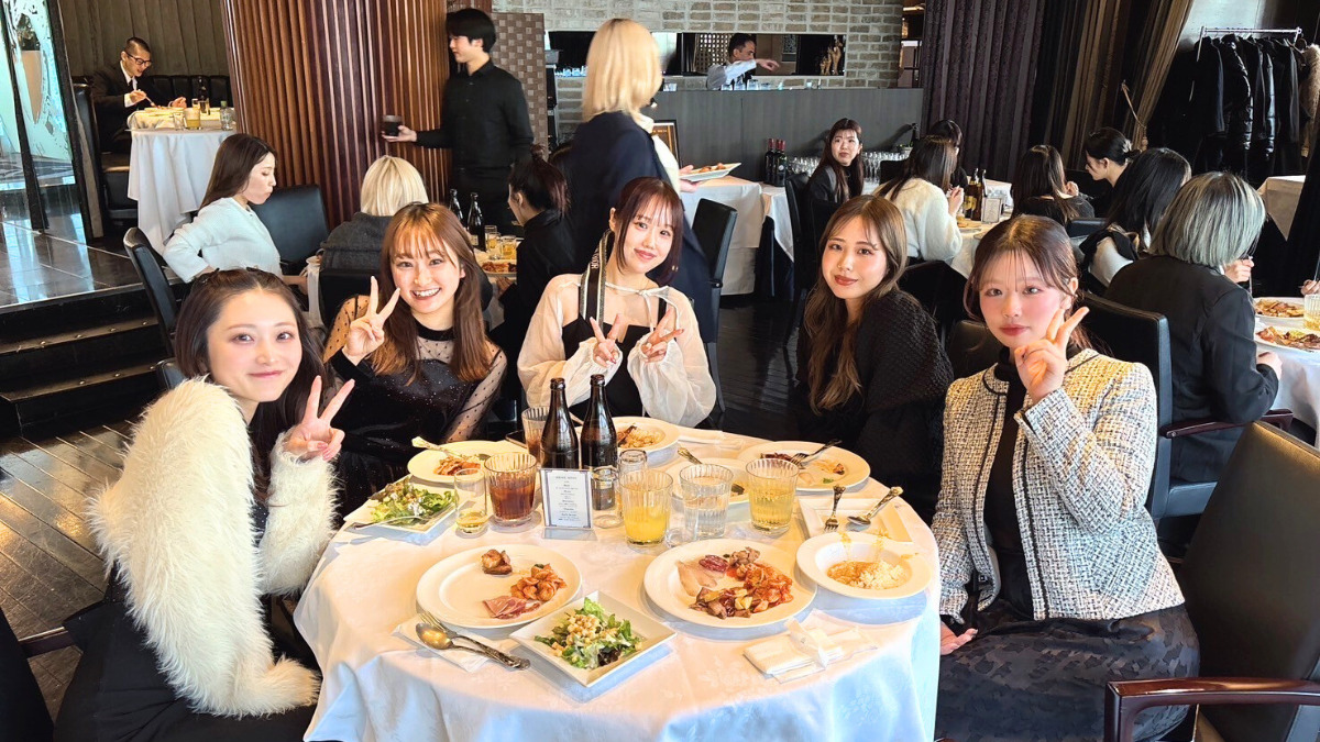 【眉毛×まつ毛パーマ専門店】 most eyes熊本店（アイリストの求人）の写真11枚目：