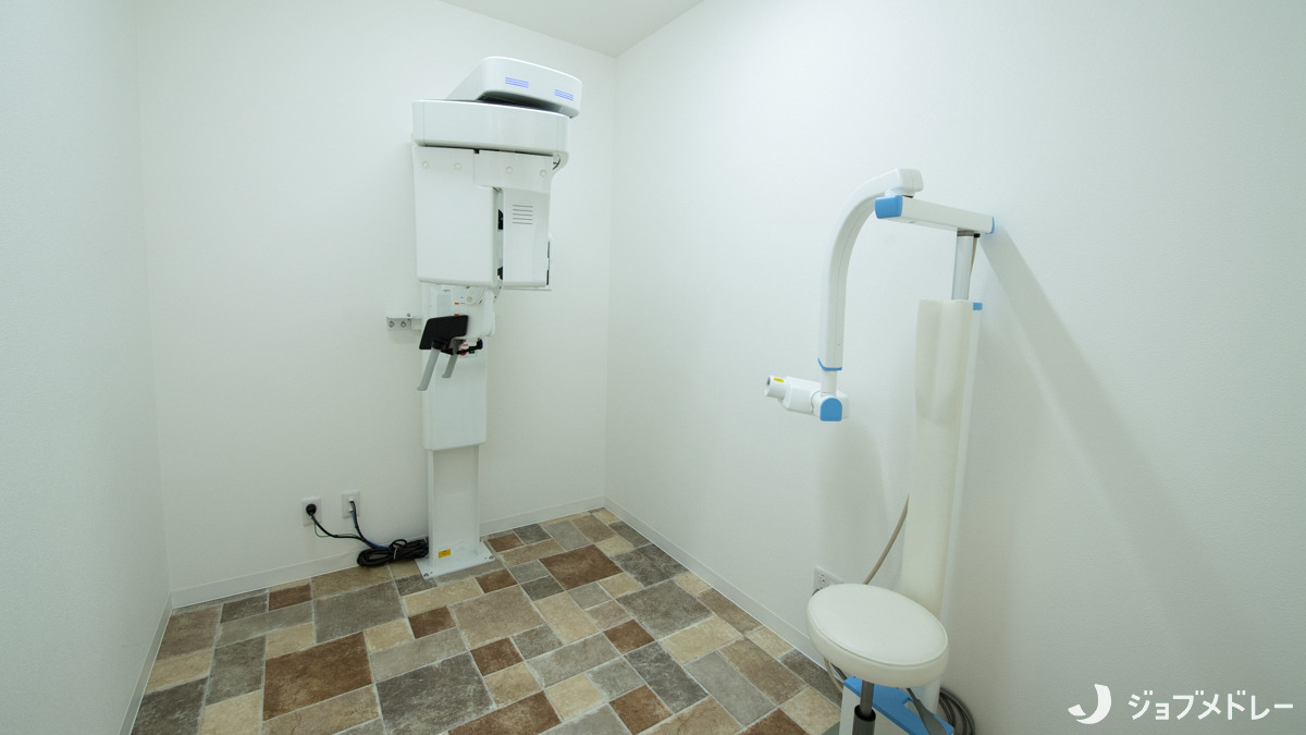 かわべ歯科医院（歯科衛生士の求人）の写真16枚目：デジタルレントゲン/歯科用CTの設備です