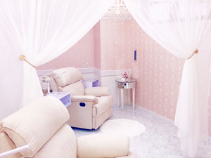 Nail & Eyelash Salon ティアラリュクス 船橋店【2025年04月01日オープン】（ネイリストの求人）の写真4枚目：