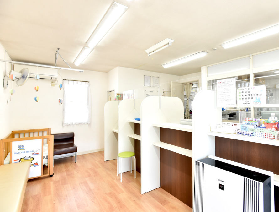 ホープ薬局 泉中央店（薬剤師の求人）の写真2枚目：スタッフ同士の交流も盛んな、とてもアットホームな雰囲気の職場です。