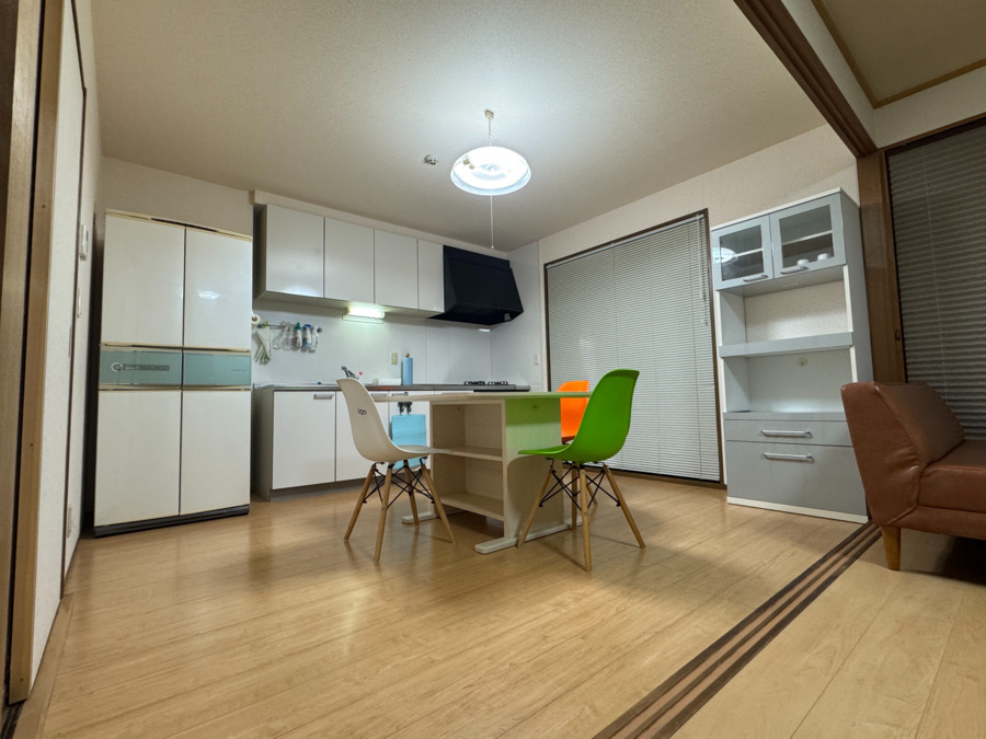 グループホームメロン上溝館【2025年06月13日オープン】(サービス管理責任者の求人)の写真2枚目:上溝館:リビングルーム