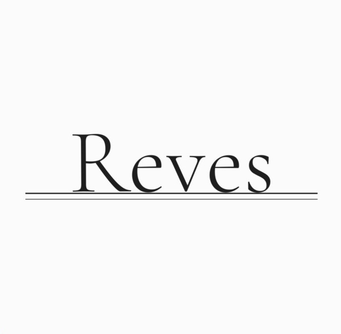 REVESの写真