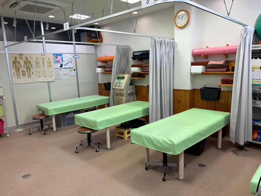 上郷接骨院(柔道整復師の求人)の写真3枚目: