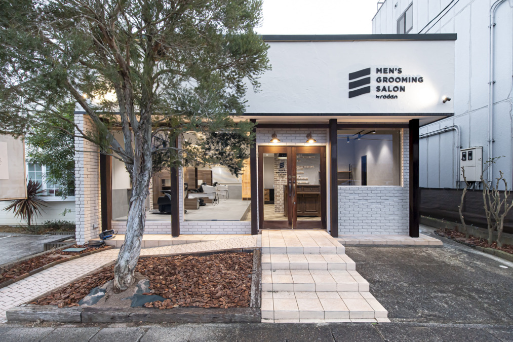 Mens Grooming Salon by rodanの写真
