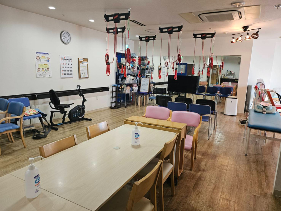 リハビリデイサービスセンター神戸(介護タクシー/ドライバーの求人)の写真2枚目: