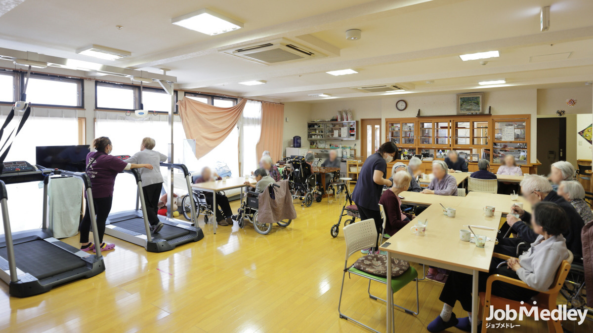 住宅型有料老人ホーム きらくの郷みたけ（介護職/ヘルパーの求人）の写真4枚目：急病時などもすぐに連携をとれる機関があるため、利用者様も職員も安心です。