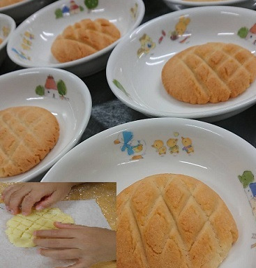 わらべ西鷺宮保育園（調理師/調理スタッフの求人）の写真6枚目：食育でメロンパンクッキーを作りました