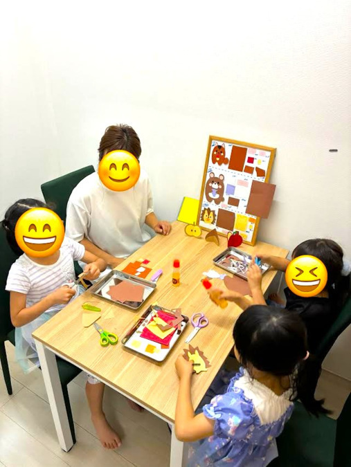 CoCoLo（児童指導員/指導員の求人）の写真3枚目：制作活動を中心とした活動を行っております。