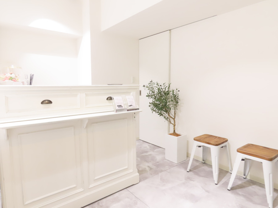 WHITE EYE  調布店（アイリストの求人）の写真2枚目：