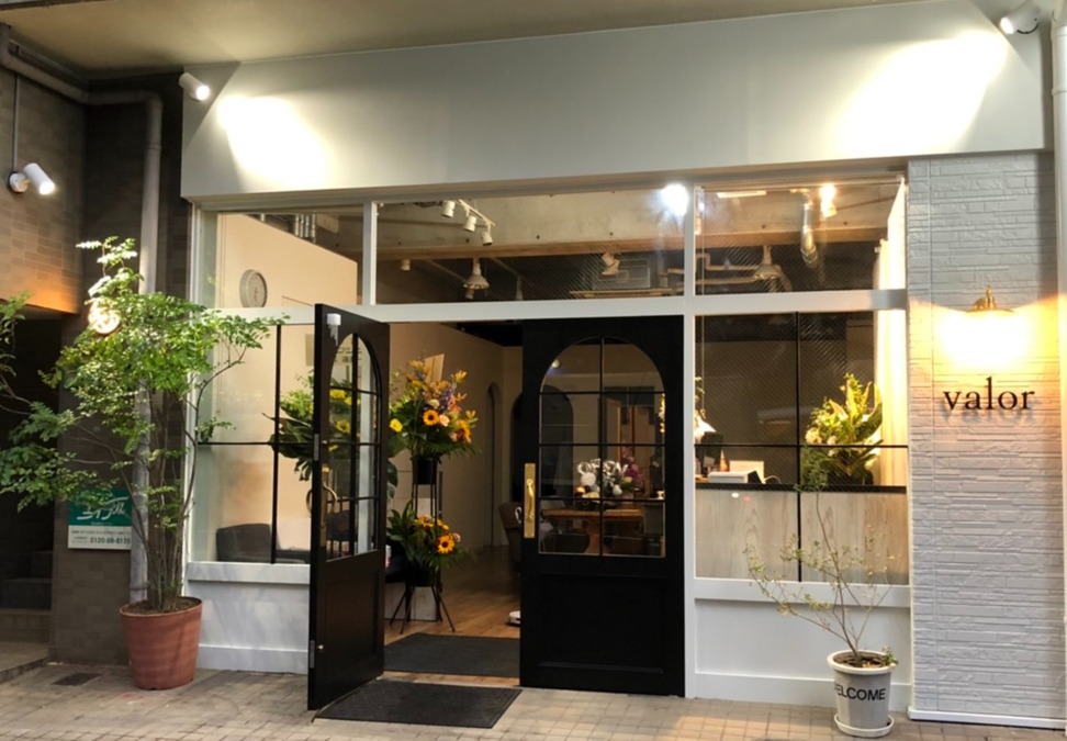 valor 富士見台店の写真2枚目：