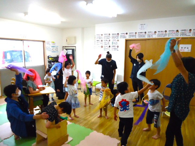 児童発達支援・放課後等デイサービス  キッズ（児童指導員/指導員の求人）の写真4枚目：