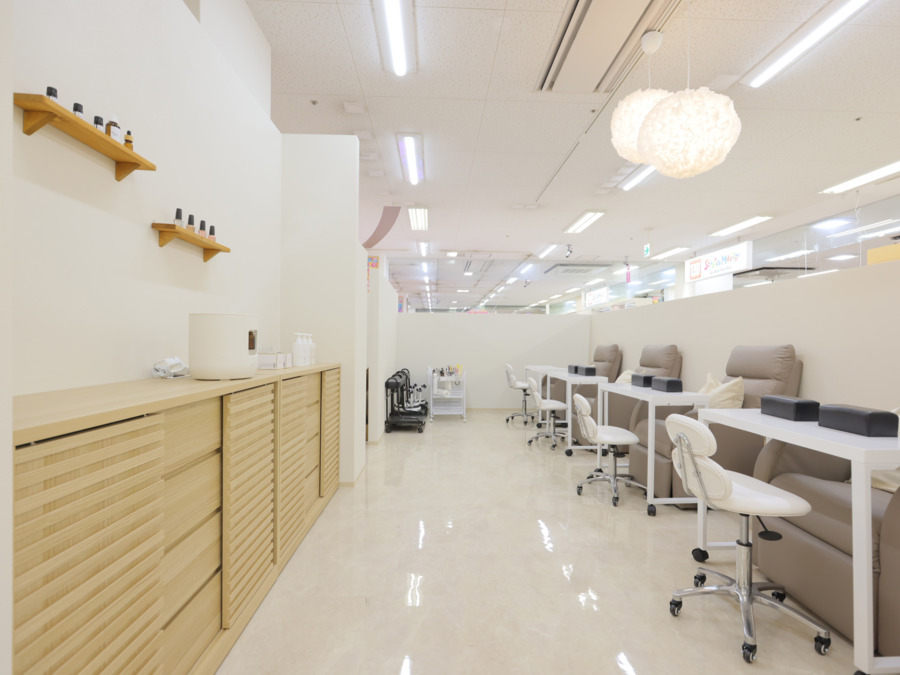 カーニバルマニア垂水店の写真2枚目：