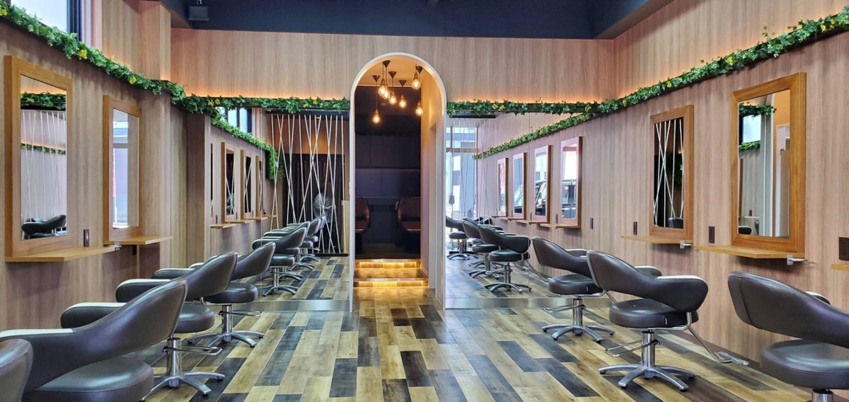 ZERO 伊勢店 （美容師の求人）の写真2枚目：