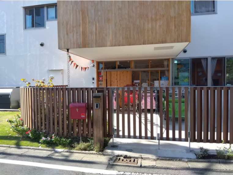 鴻巣えほんの森保育園（保育士の求人）の写真2枚目：