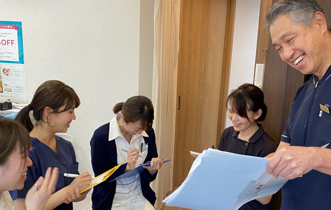 医療法人社団髙大仁会木村歯科医院（分院）（歯科衛生士の求人）の写真3枚目：週1回のミーティング