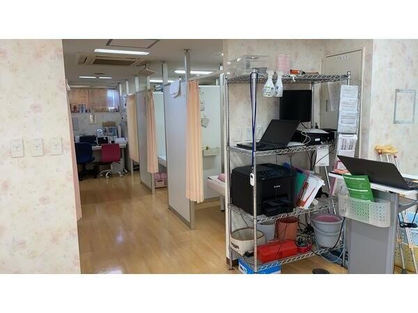 平成鍼灸院（看護助手の求人）の写真4枚目：鍼灸院　鍼灸室入口