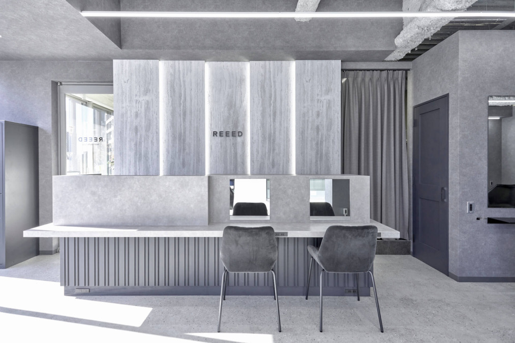 REEED本店・青山店（美容師の求人）の写真2枚目：