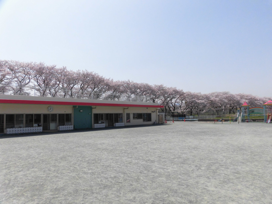 からまつ保育園の写真2枚目：