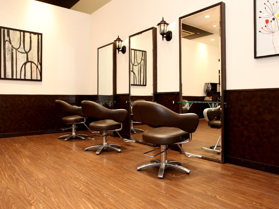 BRUNO 東員店 （美容師の求人）の写真4枚目：