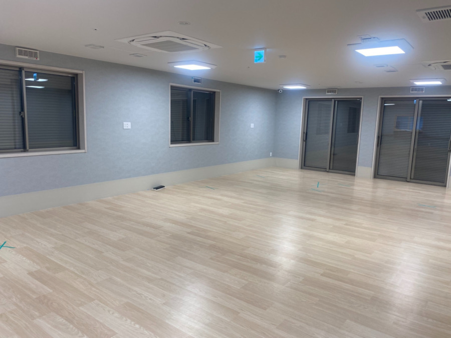 介護付有料老人ホームレガロ蟹江【2025年春オープン】（作業療法士の求人）の写真8枚目：食堂※テーブル、椅子等入ります。