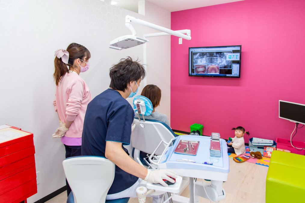 すみれファミリー歯科（歯科衛生士の求人）の写真4枚目：