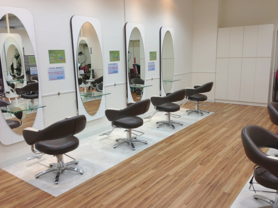 Rose's 酒田店(美容師の求人)の写真2枚目: