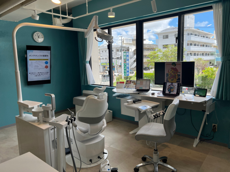 ZEN DENTAL CLINIC（歯科衛生士の求人）の写真2枚目：明るくて、清潔なクリニックです