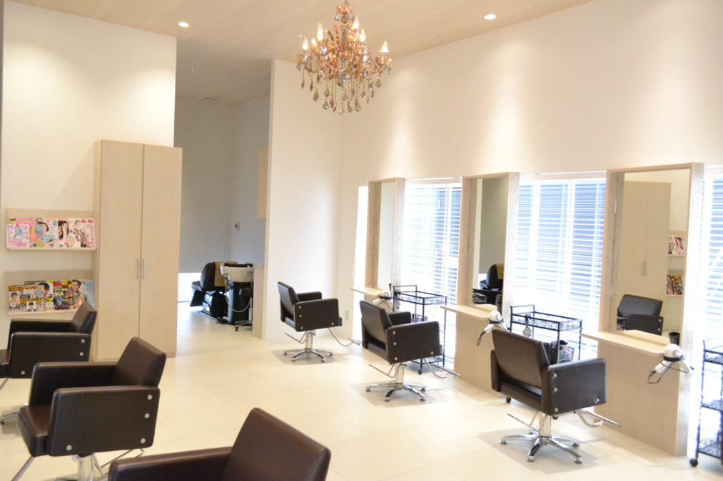 Neivs Hair 香椎照葉店（美容師の求人）の写真2枚目：