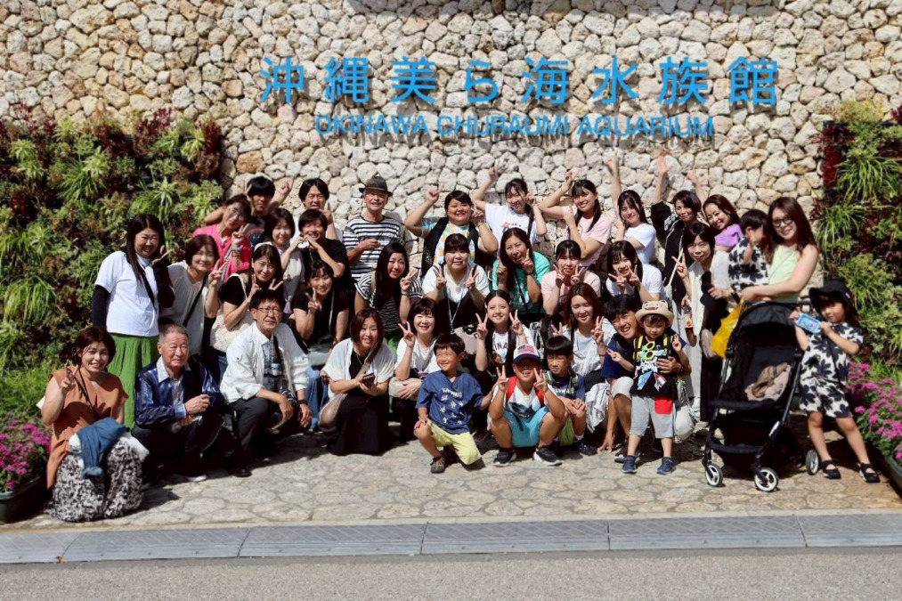 西方保育室ポコ・ア・ポコ(保育士の求人)の写真9枚目:今年は総勢50名以上で沖縄に行ってきました☆彡