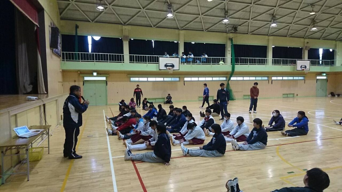 みんなの鍼灸接骨院の写真4枚目：地域の部活動、スポーツ活動にも積極的に関わっています！！