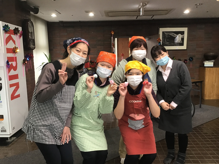 在宅介護支援センター美香苑（ケアマネジャーの求人）の写真5枚目：職員皆和気あいあいと働いています！