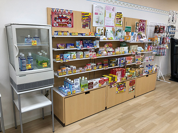 ほほえみ薬局 苅安賀店（薬剤師の求人）の写真4枚目：ほほえみ薬局 苅安賀店の内観