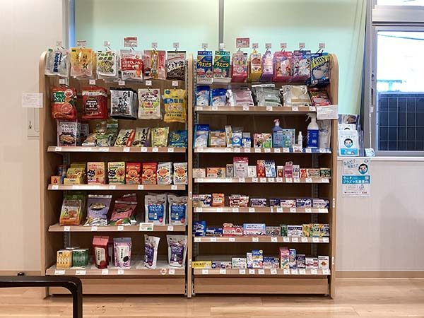 株式会社アイセイ薬局　アイセイハート薬局　本厚木店（薬剤師の求人）の写真3枚目：アイセイハート薬局　本厚木店の内観