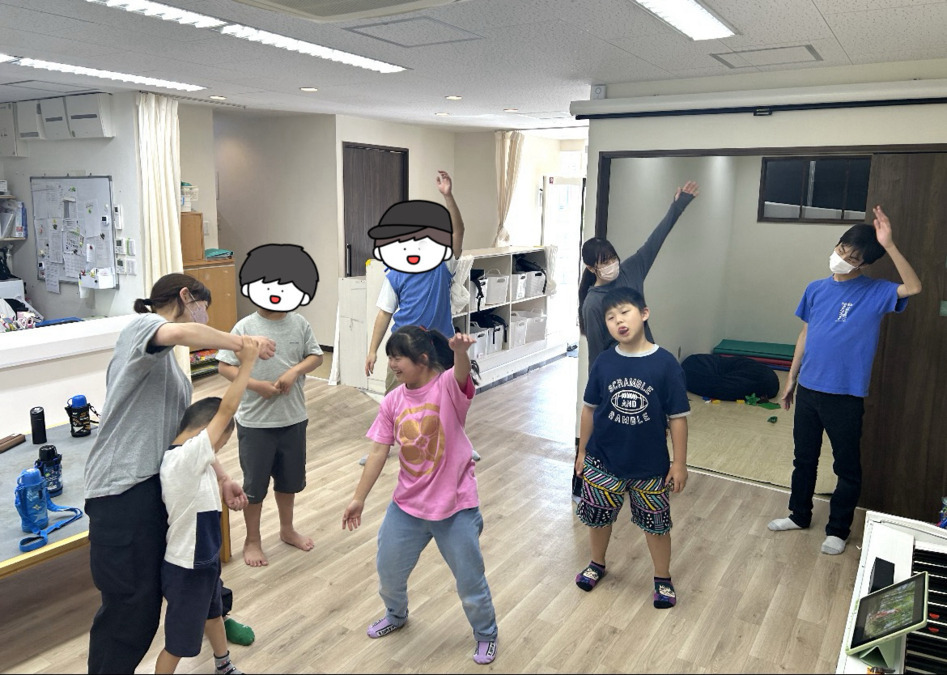 放課後等デイサービス　こみにか（児童指導員/指導員の求人）の写真2枚目：