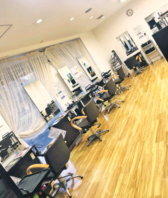 プルミエール西尾店の写真2枚目：