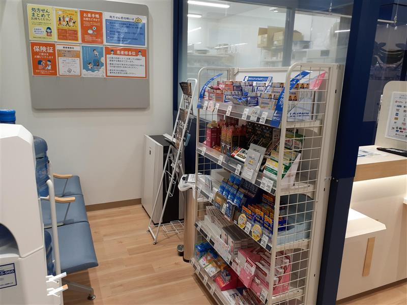 ミネ薬局 中野駅南口店（薬剤師の求人）の写真2枚目：